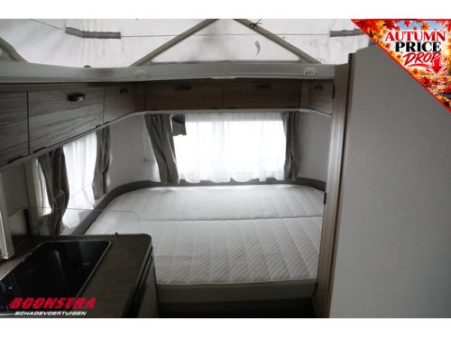 Eriba Touring 430 **NEW/NEU** Awning Transverse bed LMV photo: 15