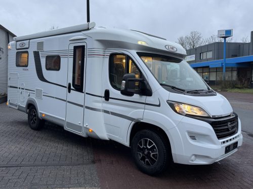 LMC Cruiser Passion 663 G Single beds - 7 Meter