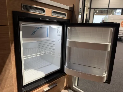 T@B Basic 320 lightweight / refrigerator photo: 11
