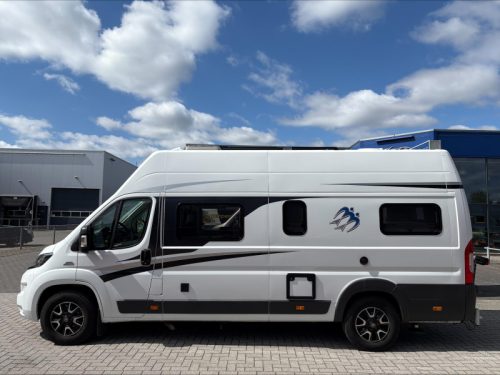 Knaus Boxstar Freeway 630 ME Levelsysteem met VB Lucht photo: 2