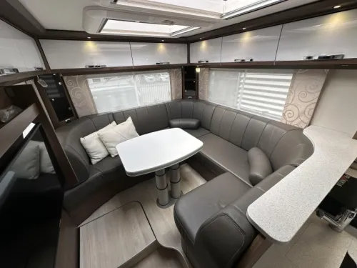 Frankia Platin I 8400 PLUS Mercedes Round sofa 190HP photo: 8