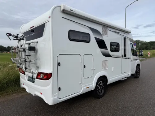 Hobby On Tour Edition 65 GE Thule bicycle lift, 165HP photo: 23