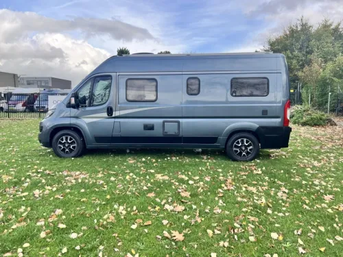 Knaus Van I 5.99 meters 9T automatic photo: 4