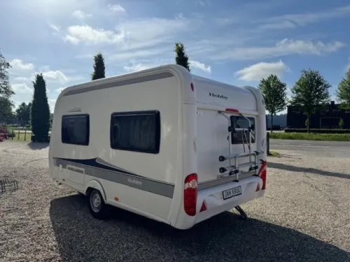 Hobby De Luxe 400 SFE inkl. Luftvorzelt Foto: 5