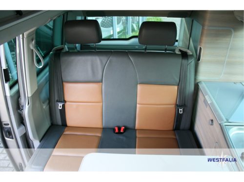 Volkswagen California T5 GP Ocean TDI 140pk DSG int&eacute;rieur cuir photo : 16