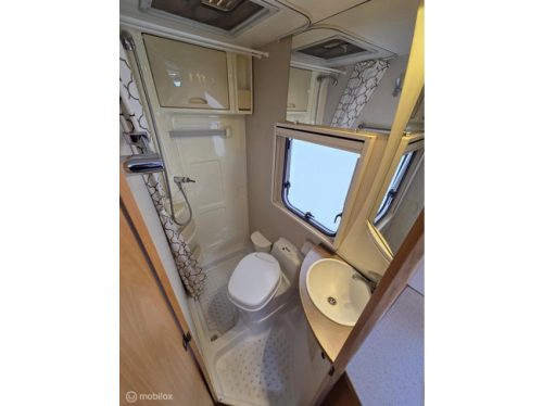 Chausson Flash 08 Teilintegriert ☆131PS, Tempomat, Solar☆ Foto: 17