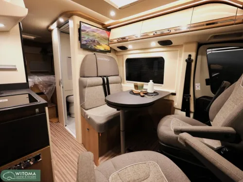 Malibu Van Charming 640 LE Comfort GT Skyview Aut.  Foto: 6