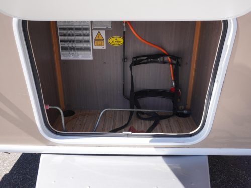 Dethleffs Tourist HD 460 WITH UNICO AWNING photo: 18