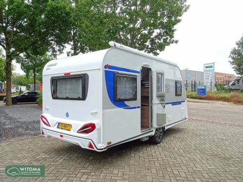 Knaus Sport 450 FU sch&ouml;ne Ausf&uuml;hrung! Foto: 21