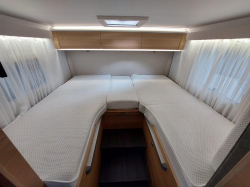 Adria Matrix 600 SL L&auml;ngsbett/Hubbett/TV/Batterie Foto: 18