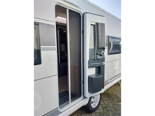 Hobby De Luxe 460 UFE Aktion: Kostenlose Rangierhilfe Foto: 4