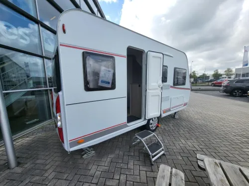 B&uuml;rstner Premio Life 430 TS kenteken 2023, nieuwstaat  foto: 4