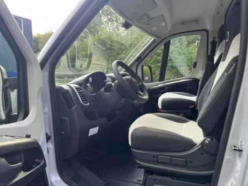 Crosscamp ADVTR 6.4 EF - Automatik - Sehr modern  Foto: 7