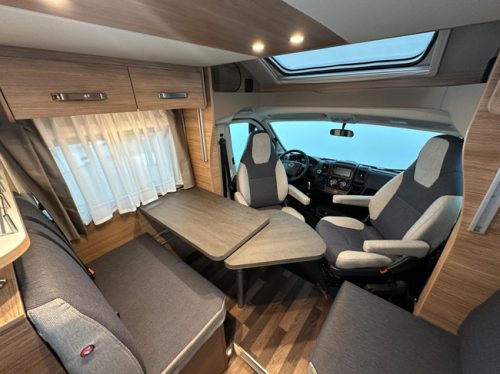 Weinsberg CaraSuite 700 MEG photo: 7