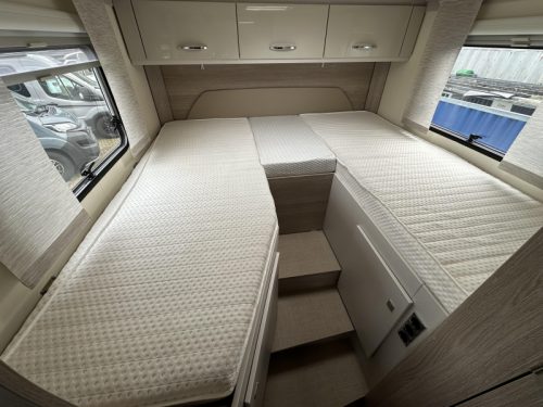B&uuml;rstner Nexxo Van T 620 G CAMAS INDIVIDUALES + COMPACTO foto: 12