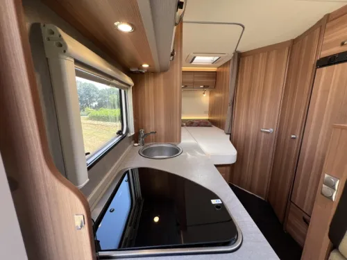 Weinsberg CaraLoft 600 MF 1st Owner NL | Ready for holiday photo: 13