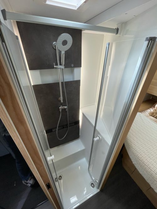 Adria MATRIX PLUS 670 DC QUEENSBED+TOIT RELEVABLE 2025! photo: 9