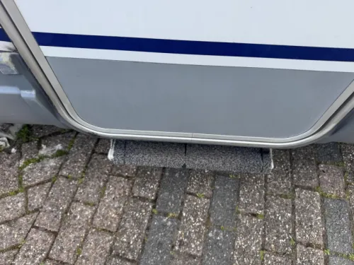 Dethleffs Globetrotter French bed Air conditioning dinette photo: 29