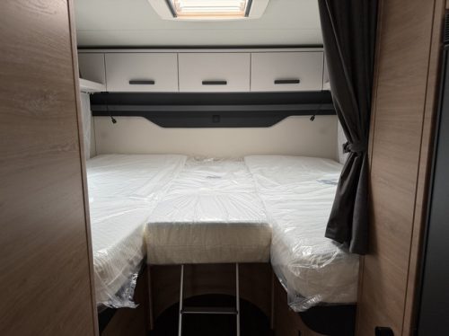 Knaus LIVE Wave 700 MEG Platinum Sel Foto: 14
