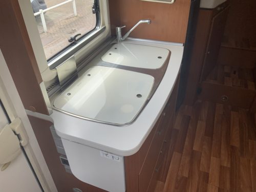 Hymer Exsis-I 674 EX 2.3 MultiJet 160 HP, A-class, Motor-airco, 2 Single beds, Pop-top roof bed, Garage, Towing hitch, etc, etc. Camper centrum on the road photo: 14