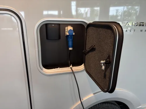 Adria Compact Max DL automatic / compact photo: 6
