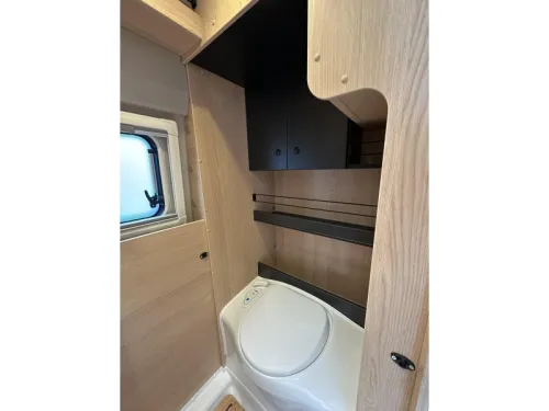 Sunlight VanLife 540 V photo: 18