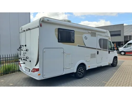 Carado T 447 single beds / Automatic photo: 2