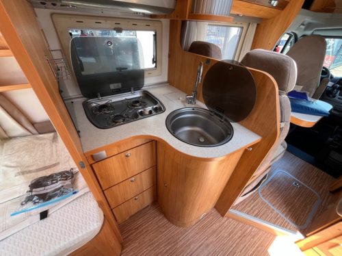 Adria Coral S 670slt Single Beds E&amp;P Level System photo: 5