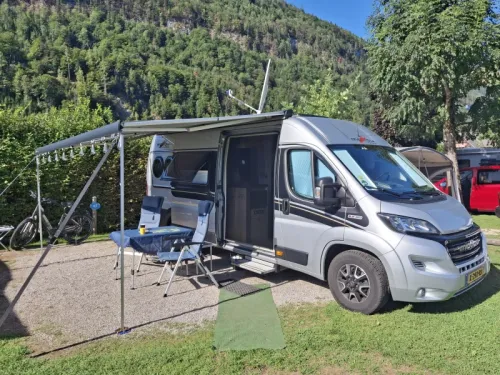 Malibu Van Comfort 640 LE L&auml;ngsbetten, Automatik Foto: 2