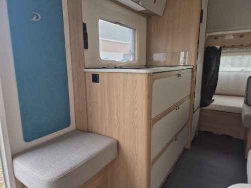 Dethleffs Aero 470 FSK AIRCO | RANGIERHILFE | VERONA Foto: 5