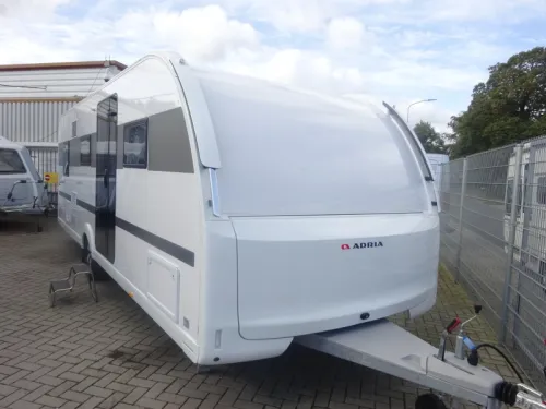 Adria Alpina 663 PT  foto: 2