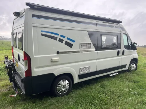 Peugeot Boxer 600 2018 Einzelne L&auml;ngsbetten Foto: 4