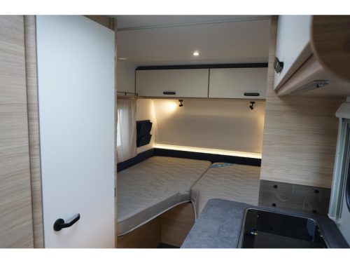 Caravelair Alba 462 max weight 1050/1300 kg photo: 18