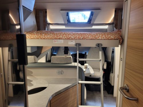 Dethleffs Pulse GT 6811 Single beds flat floor! photo: 18