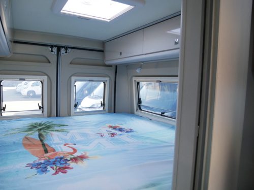 B&uuml;rstner Campeo C640 Active, 6.40 Meter Van conversion, Single beds!! photo: 18