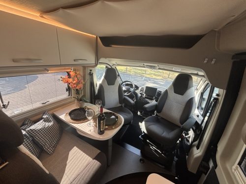 Hymer FREE 600 BREEDTEBED+HEFDAK 2023 Foto: 1