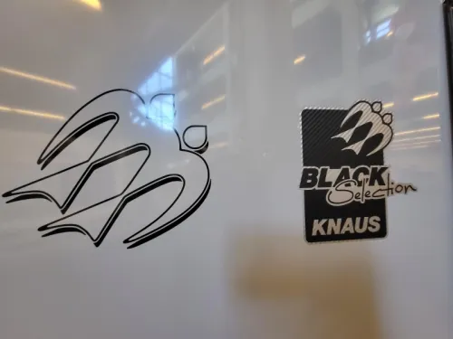 Caravane Knaus Sudwind Black Selection 460 EU super compl&egrave;te d'usine photo : 4