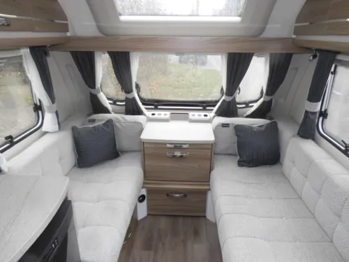 Sprite Cruzer 520 SR Mover, Air conditioning, Awning, photo: 2