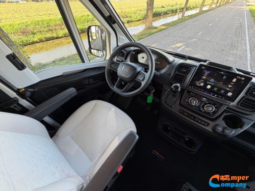 Adria Coral XL Plus 660 SL Single beds | Automatic  photo: 8