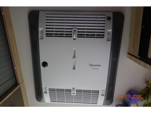 Knaus Platinum Selection 650 MEG Level + 2x airco + air  photo: 19