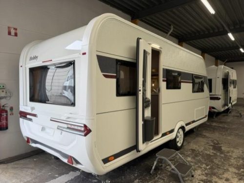 Hobby De Luxe 495 UL 1800 kg/ Bed extension photo: 2