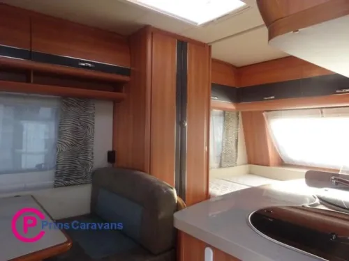 Hobby De Luxe 400 SF photo : 8
