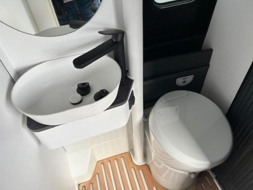 Adria Super-Twin 600 SPB Foto: 16