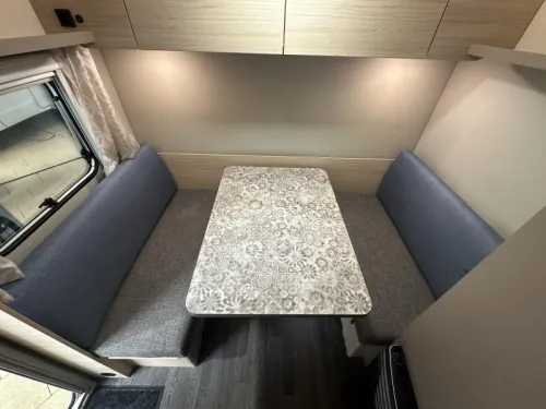 Weinsberg CaraCito 470 EU Rangierhilfe / Ex-Mietfahrzeug Foto: 7