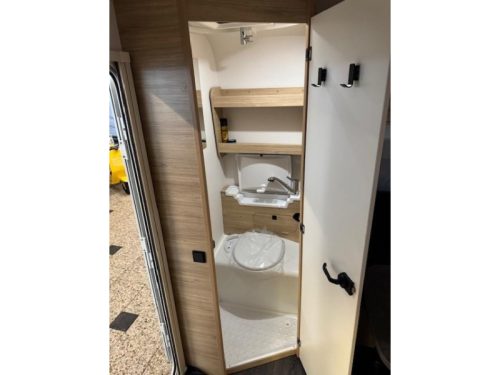 Caravelair Alba 390 FREE MOVER photo: 15