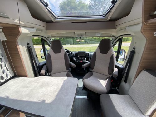 Knaus Vansation 650 MEG 2 separate Betten Foto: 3