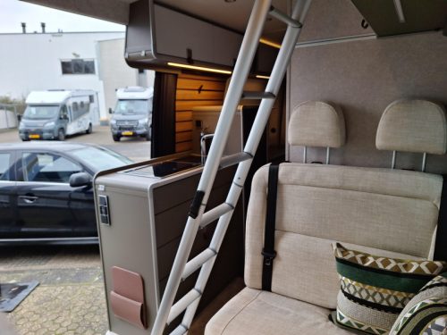Hymer Grand Canyon S 600 4 PERSONS+POP-TOP ROOF-170HP photo: 9