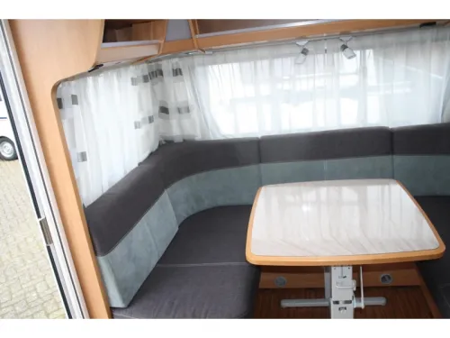 Dethleffs Camper 460 QR photo : 9
