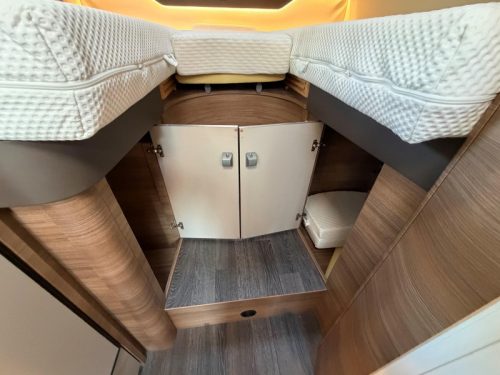 Knaus L!ve I 650 MEG LEVELSYST./AIRCO WOONDEEL Foto: 10