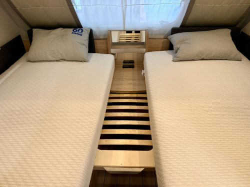 Knaus Sudwind 60 Years 460 EU E-Power super complete photo: 11